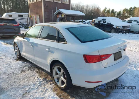 2015 Audi A3 1.8T Premium из США, поврежденный, VIN WAUACGFF8F1128695